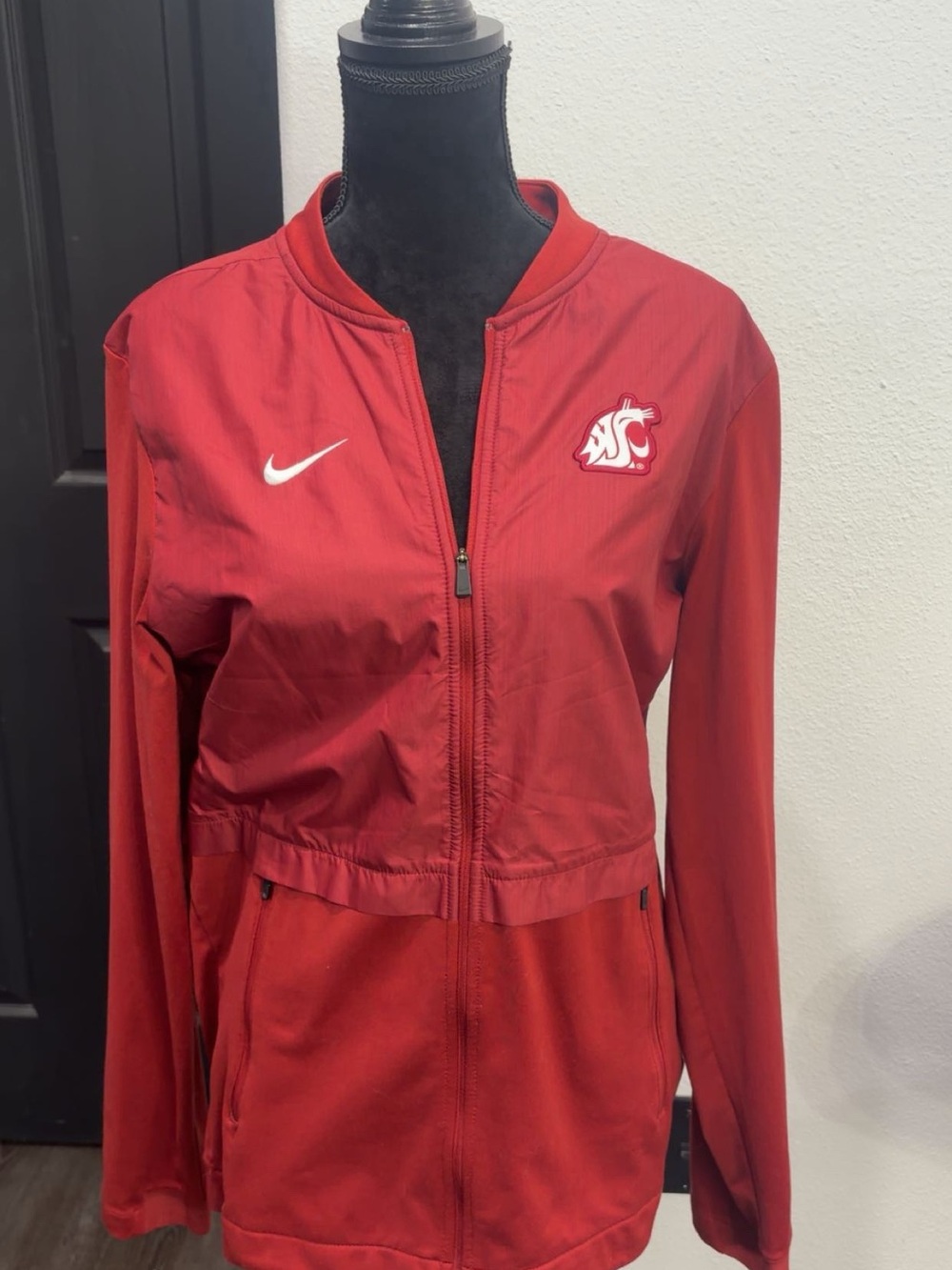 Nike Women's Red WSU Zip Up Activewear Jacket Size S